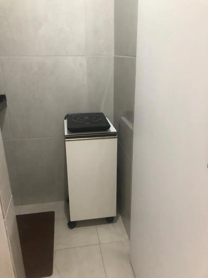 Lindo Apartamento Com Varanda A 100M - Praia De Boa Viagem Recife